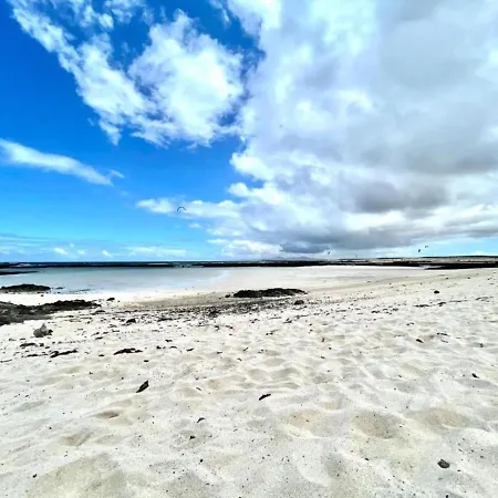 One Bedroom With All Inclusive, Pool, Wifi, Beach