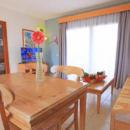 Apartamento One Bedroom With All Inclusive, Pool, Wifi, Beach Corralejo